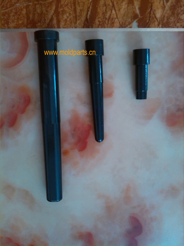東莞大翔模具配件有限公司專業(yè)生產(chǎn)壓鑄模型芯，壓鑄模型芯的材質(zhì)、熱處理、硬度、標準、型號等詳情說明和介紹，您可以通過本頁面下單留言或者發(fā)送詢/報價